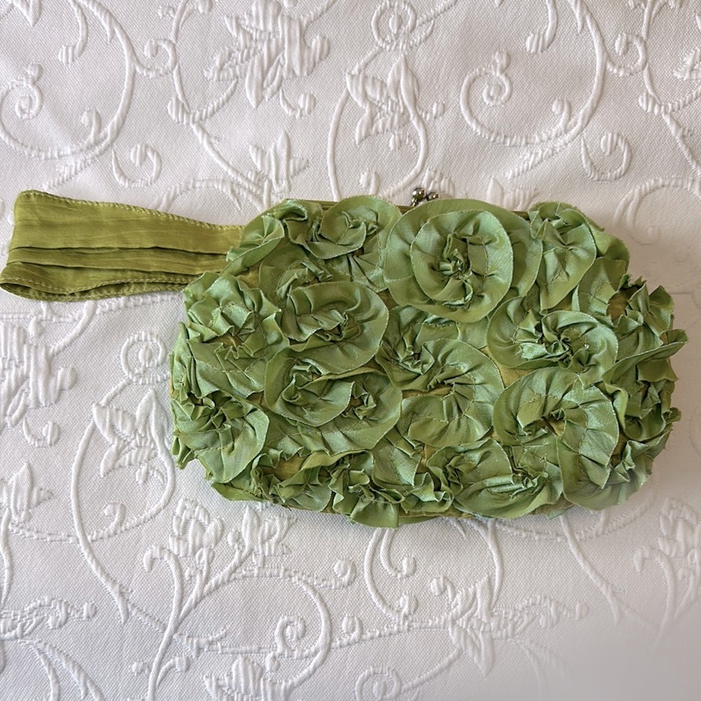 Green Floral Rosette Wristlet Clutch
